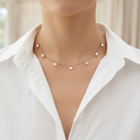White Freshwater Pearl necklace